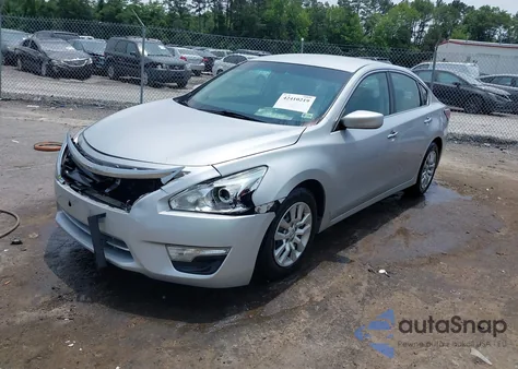 2014 Nissan Altima 2.5 S z USA, uszkodzony, nr VIN 1N4AL3AP5EN367209